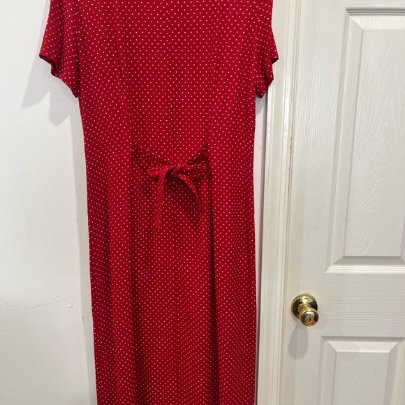 Jessica Howard red dress size 10P
F-17 - Picture 5 of 7